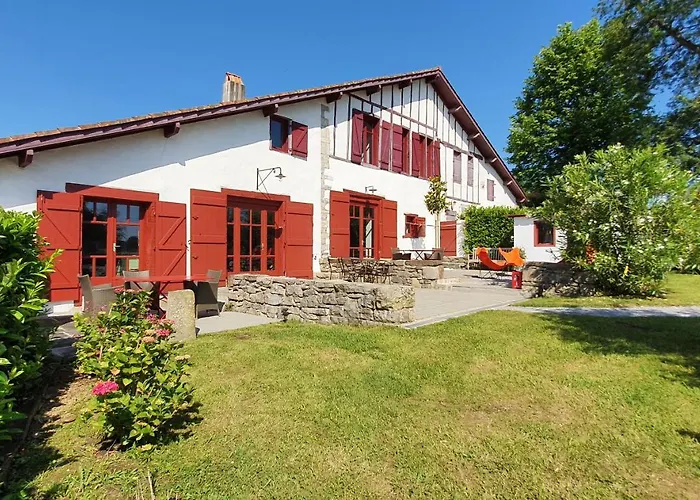 Bed and Breakfast La ferme d'Ika à Saint-Jean-de-Luz